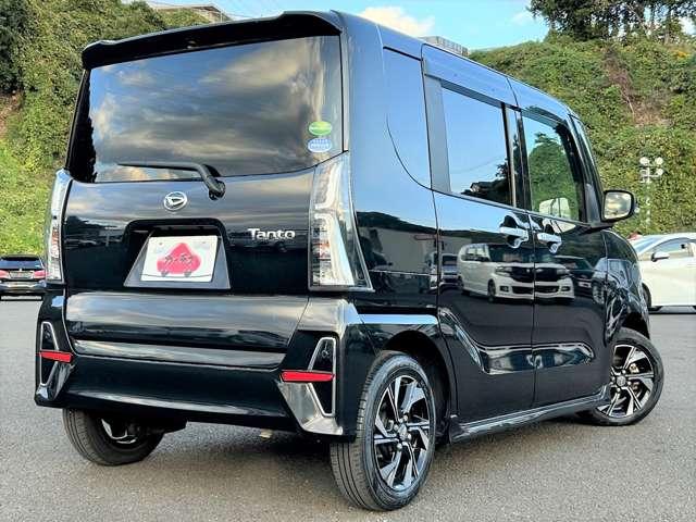 タント カスタムXセレクション 禁煙車!衝突被害軽減ブレーキ!両側Pスライドドア!メモリーナビ!Bluetooth!ワンセグTV!オートライト!シートヒーター!スマートキー&プッシュスタート!横滑り防止!LED!純正AW&エアロ!(4枚目)