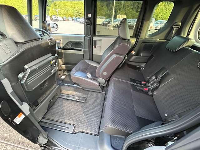 タント カスタムXセレクション 禁煙車!衝突被害軽減ブレーキ!両側Pスライドドア!メモリーナビ!Bluetooth!ワンセグTV!オートライト!シートヒーター!スマートキー&プッシュスタート!横滑り防止!LED!純正AW&エアロ!(28枚目)