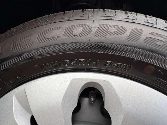 スイフト ＸＧ　禁煙車！衝突被害軽減ブレーキ！アダプティブクルコン！全方位カメラ！純正ナビ！ＢＴ！オートライト！シートヒーター！スマートキー＆プッシュスタート！ＵＳＢ端子！横滑り防止装置！ブラインドスポットモニター！（13枚目）