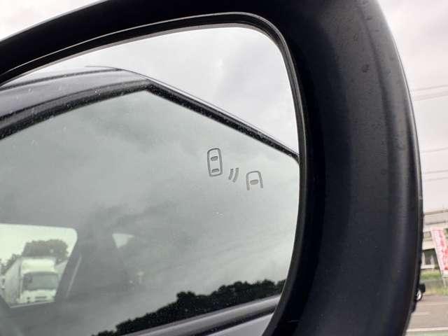 スイフト ＸＧ　禁煙車！衝突被害軽減ブレーキ！アダプティブクルコン！全方位カメラ！純正ナビ！ＢＴ！オートライト！シートヒーター！スマートキー＆プッシュスタート！ＵＳＢ端子！横滑り防止装置！ブラインドスポットモニター！（14枚目）