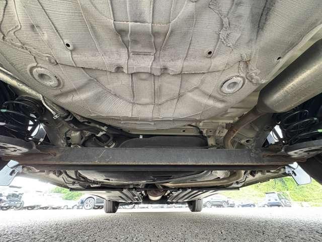 スイフト ＸＧ　禁煙車！衝突被害軽減ブレーキ！アダプティブクルコン！全方位カメラ！純正ナビ！ＢＴ！オートライト！シートヒーター！スマートキー＆プッシュスタート！ＵＳＢ端子！横滑り防止装置！ブラインドスポットモニター！（27枚目）