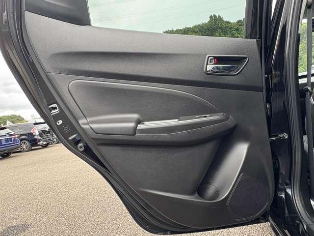 スイフト ＸＧ　禁煙車！衝突被害軽減ブレーキ！アダプティブクルコン！全方位カメラ！純正ナビ！ＢＴ！オートライト！シートヒーター！スマートキー＆プッシュスタート！ＵＳＢ端子！横滑り防止装置！ブラインドスポットモニター！（33枚目）