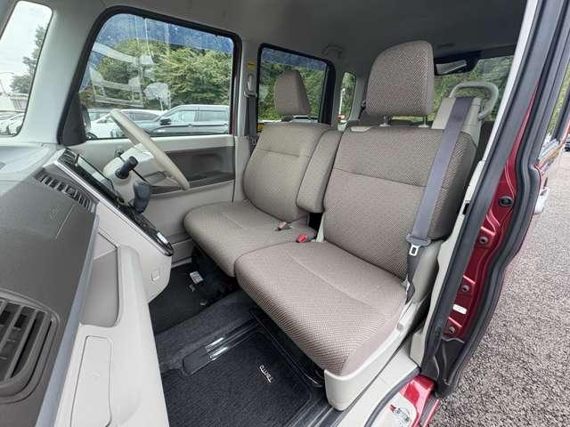 タント XリミテッドSAIII 禁煙車!衝突被害軽減ブレーキ!両側Pスライドドア!全方位カメラ!メモリーナビ!Bカメラ!BT!DVD再生!フルセグTV!オートライト!スマートキー&プッシュスタート!アイドリングストップ!横滑り防止!(17枚目)