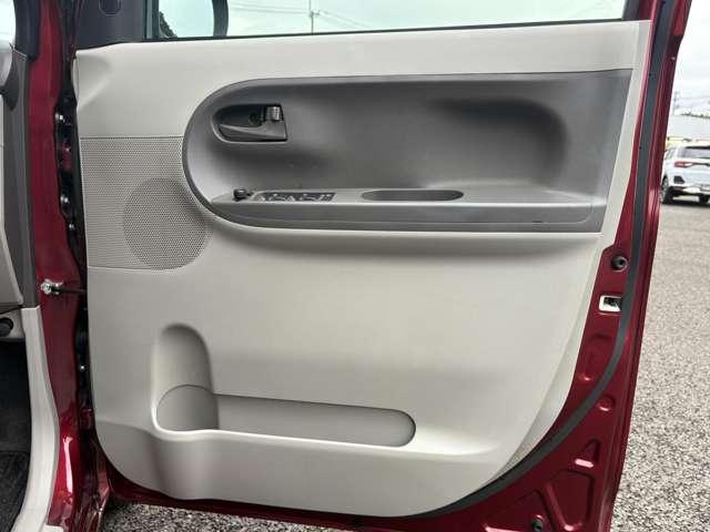 タント XリミテッドSAIII 禁煙車!衝突被害軽減ブレーキ!両側Pスライドドア!全方位カメラ!メモリーナビ!Bカメラ!BT!DVD再生!フルセグTV!オートライト!スマートキー&プッシュスタート!アイドリングストップ!横滑り防止!(47枚目)