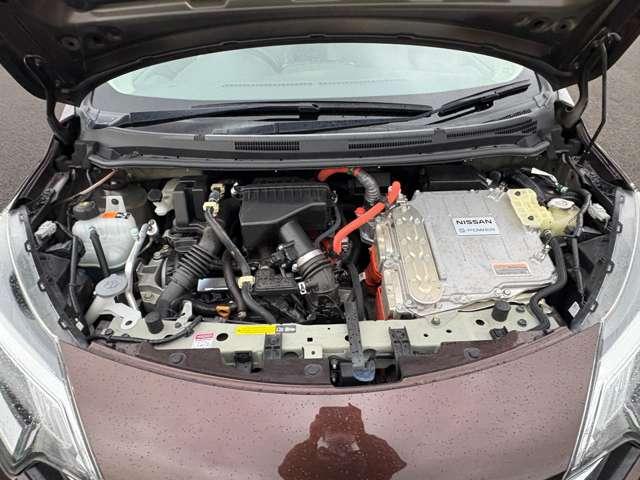 ノート ｅ－パワー　メダリスト　１オーナー！禁煙！衝突被害軽減ブレーキ！全方位カメラ！ディスプレイオーディオ！ＢＴオーディオ！ＥＴＣ！オートライト！ステアリングスイッチ！スマートキー＆プッシュスタート！ＬＥＤヘッドライト！純正ＡＷ！（29枚目）