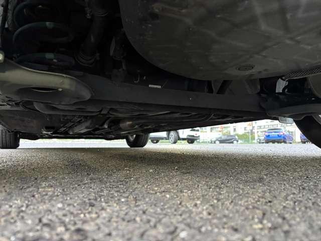 ノート ｅ－パワー　メダリスト　１オーナー！禁煙！衝突被害軽減ブレーキ！全方位カメラ！ディスプレイオーディオ！ＢＴオーディオ！ＥＴＣ！オートライト！ステアリングスイッチ！スマートキー＆プッシュスタート！ＬＥＤヘッドライト！純正ＡＷ！（31枚目）