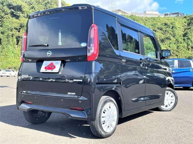 ルークス Ｘ　４ＷＤ　４ＷＤ！禁煙車！衝突被害軽減ブレーキ！全方位カメラ！純正ナビ！ＢＴ！フルセグＴＶ！ＤＶＤ再生！左側Ｐスライドドア！オートライト！スマートキー＆プッシュスタート！アイドリングストップ！横滑り防止装置！（4枚目）