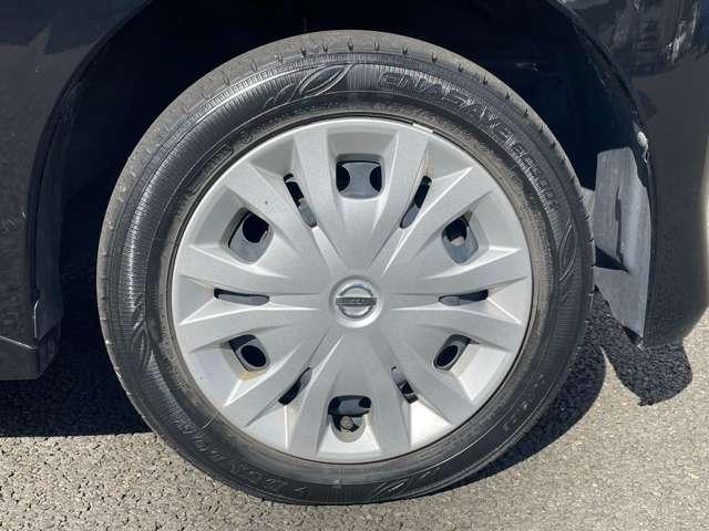 ルークス Ｘ　４ＷＤ　４ＷＤ！禁煙車！衝突被害軽減ブレーキ！全方位カメラ！純正ナビ！ＢＴ！フルセグＴＶ！ＤＶＤ再生！左側Ｐスライドドア！オートライト！スマートキー＆プッシュスタート！アイドリングストップ！横滑り防止装置！（10枚目）