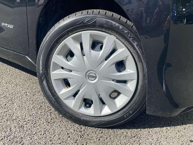 ルークス Ｘ　４ＷＤ　４ＷＤ！禁煙車！衝突被害軽減ブレーキ！全方位カメラ！純正ナビ！ＢＴ！フルセグＴＶ！ＤＶＤ再生！左側Ｐスライドドア！オートライト！スマートキー＆プッシュスタート！アイドリングストップ！横滑り防止装置！（11枚目）