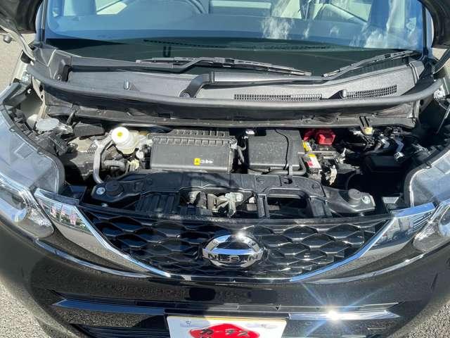 ルークス Ｘ　４ＷＤ　４ＷＤ！禁煙車！衝突被害軽減ブレーキ！全方位カメラ！純正ナビ！ＢＴ！フルセグＴＶ！ＤＶＤ再生！左側Ｐスライドドア！オートライト！スマートキー＆プッシュスタート！アイドリングストップ！横滑り防止装置！（30枚目）