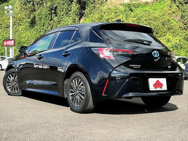 カローラスポーツ ハイブリッドG X 禁煙!衝突被害軽減ブレーキ!アダプティブクルコン!純正ナビ!バックカメラ!BT!フルセグTV!オートライト!スマートキー!キーレス!アイドリングストップ!横滑り防止装置!給電用USB&シガーソケット!(5枚目)