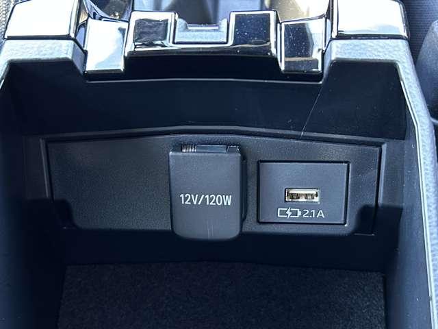 カローラスポーツ ハイブリッドG X 禁煙!衝突被害軽減ブレーキ!アダプティブクルコン!純正ナビ!バックカメラ!BT!フルセグTV!オートライト!スマートキー!キーレス!アイドリングストップ!横滑り防止装置!給電用USB&シガーソケット!(41枚目)