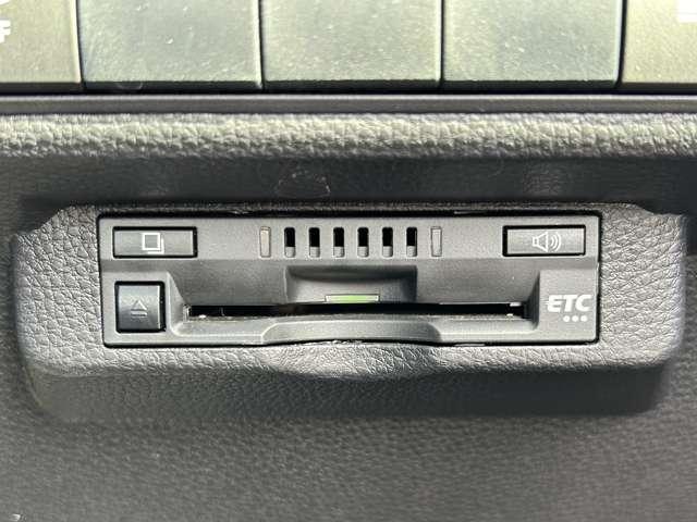 カローラスポーツ ハイブリッドG X 禁煙!衝突被害軽減ブレーキ!アダプティブクルコン!純正ナビ!バックカメラ!BT!フルセグTV!オートライト!スマートキー!キーレス!アイドリングストップ!横滑り防止装置!給電用USB&シガーソケット!(53枚目)