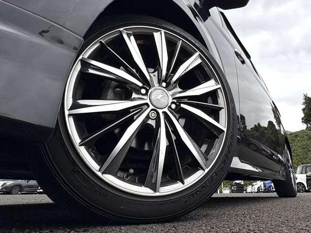 １７インチｗｅｄｓ　ＬＥＯＮＩＳアルミです♪