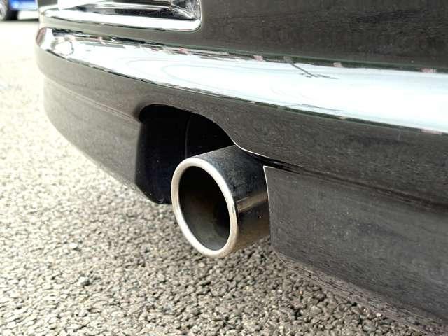 マフラーカッターでスタイリッシュに！