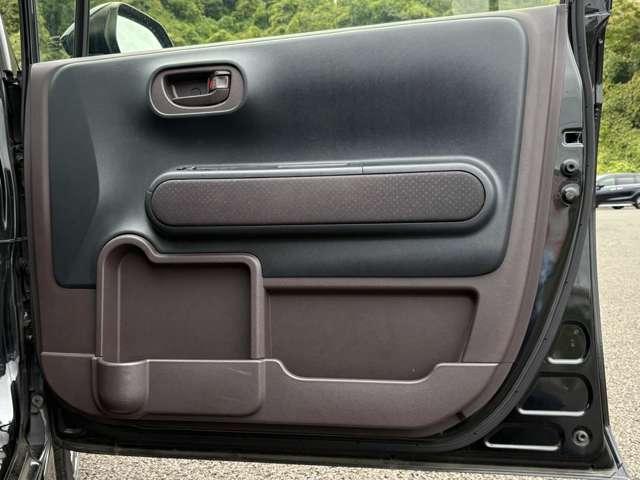 ドアパネル♪運転席側