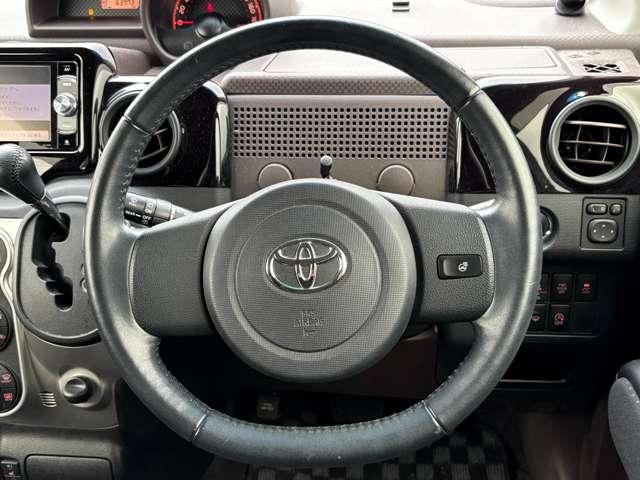 ハンドルには目立つキズ・スレ等ございません！