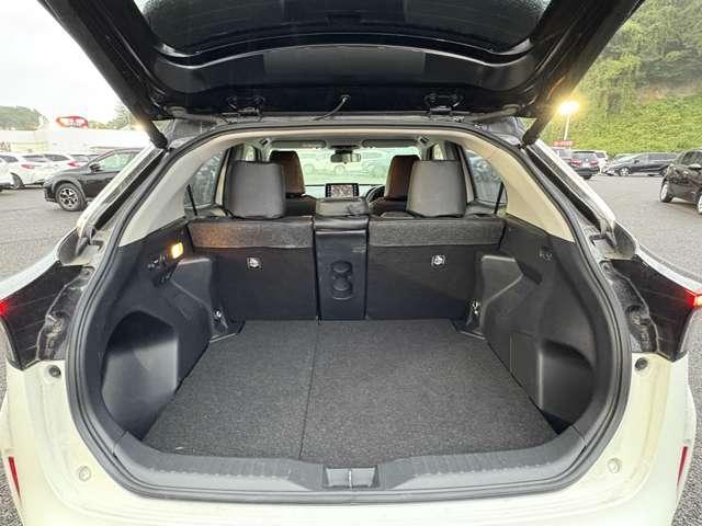 ヤリスクロス ハイブリッドＺ　禁煙車！衝突被害軽減ブレーキ！アダプティブクルコン！純正ナビ！Ｂカメラ！ＢＴ！フルセグＴＶ！パワーシート！ＥＴＣ！シート＆ハンドルヒーター！スマートキー＆プッシュスタート！ＡＣ電源！ツートーンカラー！（28枚目）