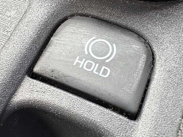 ヤリスクロス ハイブリッドＺ　禁煙車！衝突被害軽減ブレーキ！アダプティブクルコン！純正ナビ！Ｂカメラ！ＢＴ！フルセグＴＶ！パワーシート！ＥＴＣ！シート＆ハンドルヒーター！スマートキー＆プッシュスタート！ＡＣ電源！ツートーンカラー！（40枚目）