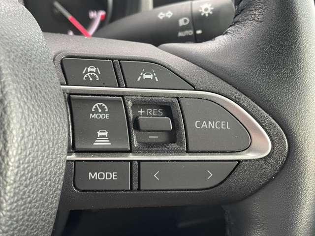 ヴォクシー S-Z 禁煙車!衝突被害軽減!Aクルコン!後席モニター!両側パワースライドドア!全方位カメラ!純正ナビ!BT!フルセグTV!ETC2.0!シートヒーター!スマートキー&プッシュスタート!モデリスタフルエアロ!(35枚目)