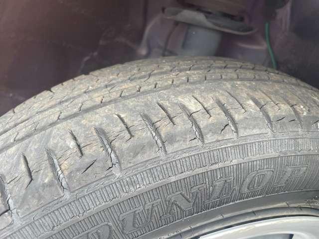 ミラトコット G リミテッド SAIII 衝突被害軽減ブレーキ!全方位カメラ!純正ナビ!BTオーディオ!フルセグTV!ETC!オートライト!シートヒーター!スマートキー&プッシュスタート!アイドリングストップ!LEDヘッドライト!USB端子!(11枚目)