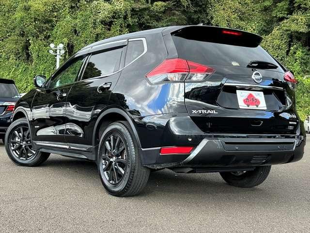 エクストレイル 20Xi ハイブリッド 4WD 4WD!禁煙車!衝突被害軽減ブレーキ!Aクルコン!全方位カメラ!純正ナビ!BT!フルセグTV!Blu-ray・DVD再生!パワーシート!ETC2.0!シートヒーター!スマートキー&プッシュスタート!(5枚目)