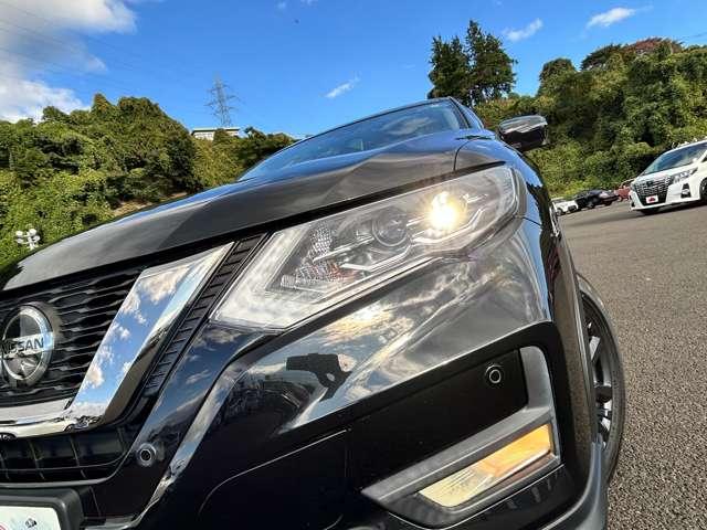 エクストレイル 20Xi ハイブリッド 4WD 4WD!禁煙車!衝突被害軽減ブレーキ!Aクルコン!全方位カメラ!純正ナビ!BT!フルセグTV!Blu-ray・DVD再生!パワーシート!ETC2.0!シートヒーター!スマートキー&プッシュスタート!(15枚目)