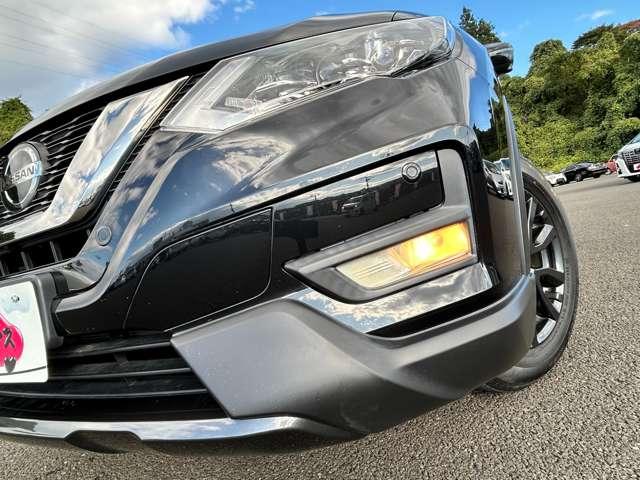 エクストレイル 20Xi ハイブリッド 4WD 4WD!禁煙車!衝突被害軽減ブレーキ!Aクルコン!全方位カメラ!純正ナビ!BT!フルセグTV!Blu-ray・DVD再生!パワーシート!ETC2.0!シートヒーター!スマートキー&プッシュスタート!(16枚目)