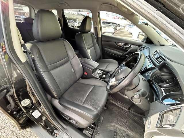 エクストレイル 20Xi ハイブリッド 4WD 4WD!禁煙車!衝突被害軽減ブレーキ!Aクルコン!全方位カメラ!純正ナビ!BT!フルセグTV!Blu-ray・DVD再生!パワーシート!ETC2.0!シートヒーター!スマートキー&プッシュスタート!(18枚目)