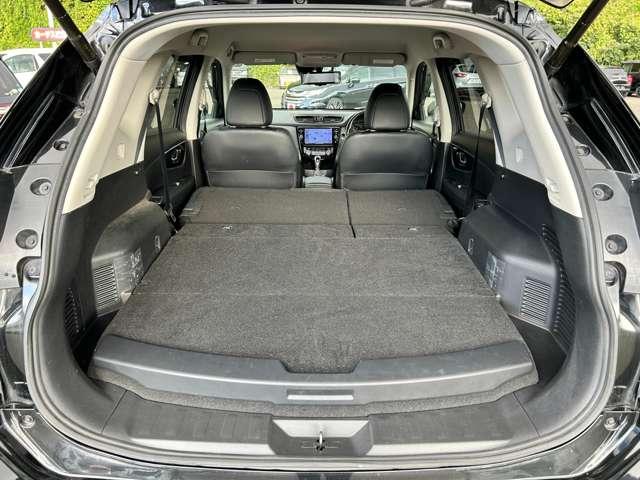 エクストレイル 20Xi ハイブリッド 4WD 4WD!禁煙車!衝突被害軽減ブレーキ!Aクルコン!全方位カメラ!純正ナビ!BT!フルセグTV!Blu-ray・DVD再生!パワーシート!ETC2.0!シートヒーター!スマートキー&プッシュスタート!(24枚目)