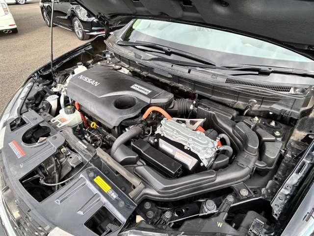 エクストレイル 20Xi ハイブリッド 4WD 4WD!禁煙車!衝突被害軽減ブレーキ!Aクルコン!全方位カメラ!純正ナビ!BT!フルセグTV!Blu-ray・DVD再生!パワーシート!ETC2.0!シートヒーター!スマートキー&プッシュスタート!(26枚目)