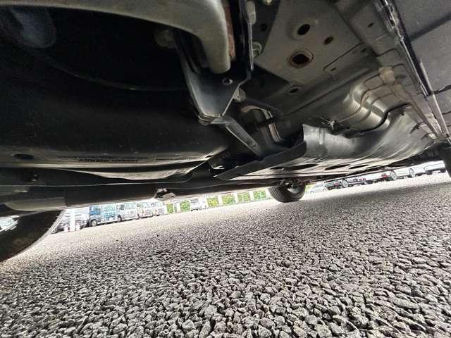 エクストレイル 20Xi ハイブリッド 4WD 4WD!禁煙車!衝突被害軽減ブレーキ!Aクルコン!全方位カメラ!純正ナビ!BT!フルセグTV!Blu-ray・DVD再生!パワーシート!ETC2.0!シートヒーター!スマートキー&プッシュスタート!(29枚目)