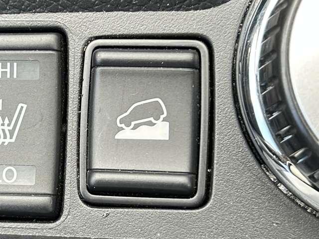 エクストレイル 20Xi ハイブリッド 4WD 4WD!禁煙車!衝突被害軽減ブレーキ!Aクルコン!全方位カメラ!純正ナビ!BT!フルセグTV!Blu-ray・DVD再生!パワーシート!ETC2.0!シートヒーター!スマートキー&プッシュスタート!(34枚目)