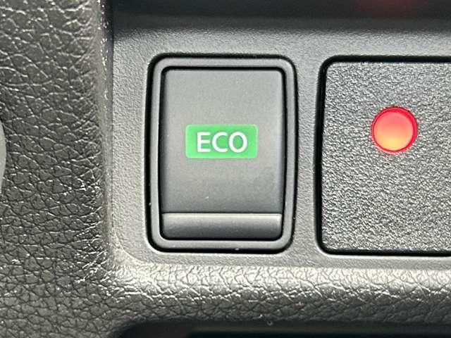 エクストレイル 20Xi ハイブリッド 4WD 4WD!禁煙車!衝突被害軽減ブレーキ!Aクルコン!全方位カメラ!純正ナビ!BT!フルセグTV!Blu-ray・DVD再生!パワーシート!ETC2.0!シートヒーター!スマートキー&プッシュスタート!(40枚目)