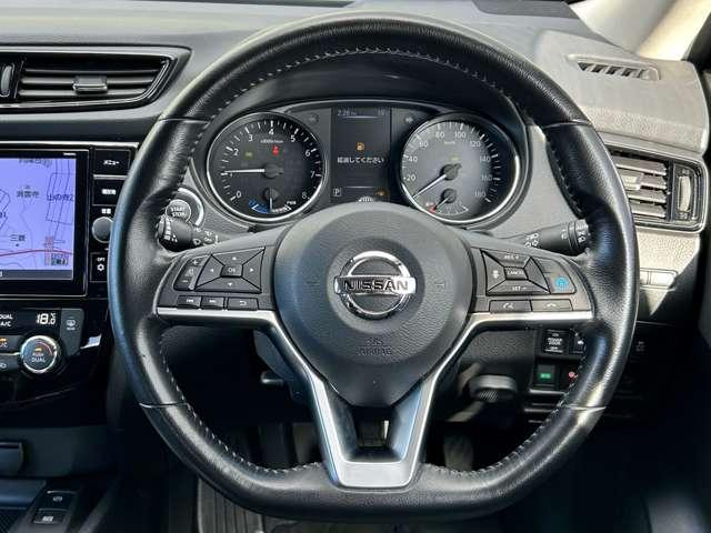 エクストレイル 20Xi ハイブリッド 4WD 4WD!禁煙車!衝突被害軽減ブレーキ!Aクルコン!全方位カメラ!純正ナビ!BT!フルセグTV!Blu-ray・DVD再生!パワーシート!ETC2.0!シートヒーター!スマートキー&プッシュスタート!(45枚目)