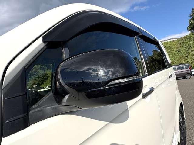 「ウインカーミラー」　見た目だけでなく、対向車からの視認性向上につながって安全度もアップ☆