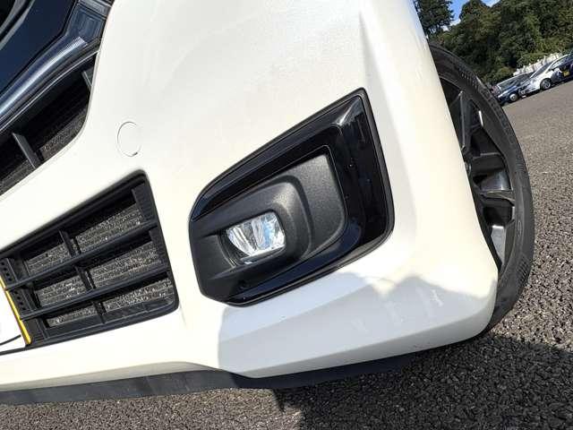 「フォグランプ」　霧の中ではヘッドライトではなく、コチラを使いましょう♪