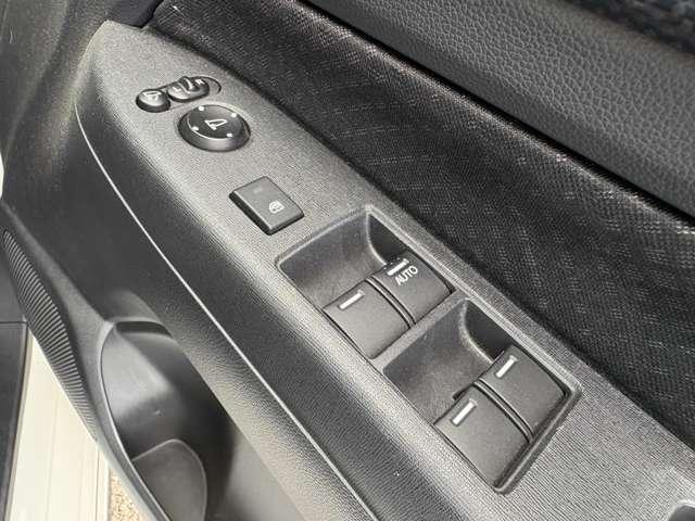 「窓側スイッチ」各スイッチがまとめることで操作がとても便利です！