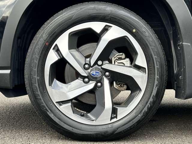 フォレスター アドバンス 4WD 1オーナー!4WD!禁煙車!衝突被害軽減!アダプティブクルコン!純正ナビ!バック・フロントサイドカメラ!BT!フルセグTV!パワーシート!シートヒーター!スマートキー&プッシュスタート!ルーフレール!(12枚目)