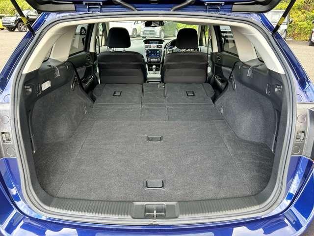 レヴォーグ １．６ＧＴアイサイト　スマートエディション　４ＷＤ　４ＷＤ！禁煙車！衝突被害軽減ブレーキ！Ａクルコン！純正ナビ！バックカメラ！ＢＴ！フルセグＴＶ！Ｂｌｕ－ｒａｙ再生！パワーシート！ＥＴＣ！オートライト！シートヒーター！スマートキー＆プッシュスタート！（24枚目）