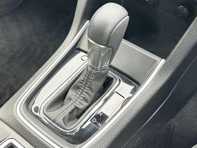 レヴォーグ １．６ＧＴアイサイト　スマートエディション　４ＷＤ　４ＷＤ！禁煙車！衝突被害軽減ブレーキ！Ａクルコン！純正ナビ！バックカメラ！ＢＴ！フルセグＴＶ！Ｂｌｕ－ｒａｙ再生！パワーシート！ＥＴＣ！オートライト！シートヒーター！スマートキー＆プッシュスタート！（55枚目）