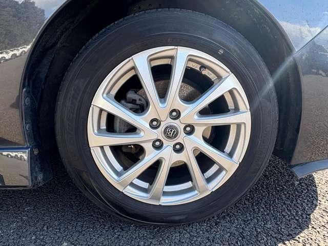 インプレッサスポーツ 2.0i-S 4WD 4WD!クルーズコントロール!メモリーナビ!フルセグTV!CD!パワーシート!ETC!キーレスエントリー!アイドリングストップ!パドルシフト!横滑り防止装置!HIDヘッドライト!ハーフレザーシート!(12枚目)