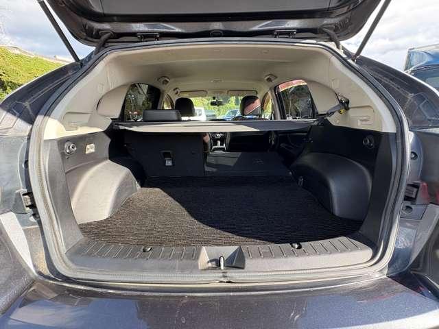 インプレッサスポーツ 2.0i-S 4WD 4WD!クルーズコントロール!メモリーナビ!フルセグTV!CD!パワーシート!ETC!キーレスエントリー!アイドリングストップ!パドルシフト!横滑り防止装置!HIDヘッドライト!ハーフレザーシート!(26枚目)