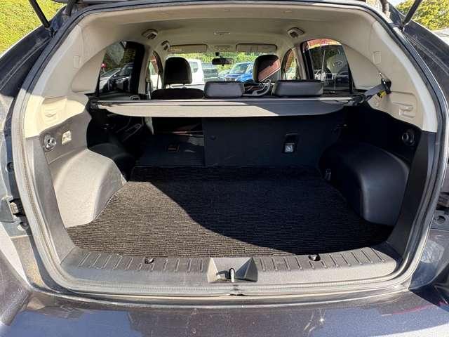 インプレッサスポーツ 2.0i-S 4WD 4WD!クルーズコントロール!メモリーナビ!フルセグTV!CD!パワーシート!ETC!キーレスエントリー!アイドリングストップ!パドルシフト!横滑り防止装置!HIDヘッドライト!ハーフレザーシート!(28枚目)