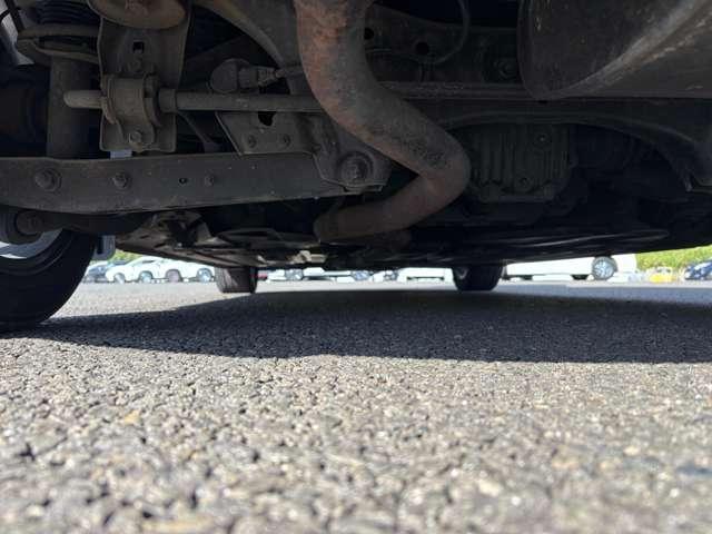 インプレッサスポーツ 2.0i-S 4WD 4WD!クルーズコントロール!メモリーナビ!フルセグTV!CD!パワーシート!ETC!キーレスエントリー!アイドリングストップ!パドルシフト!横滑り防止装置!HIDヘッドライト!ハーフレザーシート!(33枚目)