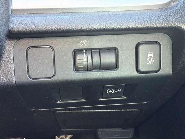 インプレッサスポーツ 2.0i-S 4WD 4WD!クルーズコントロール!メモリーナビ!フルセグTV!CD!パワーシート!ETC!キーレスエントリー!アイドリングストップ!パドルシフト!横滑り防止装置!HIDヘッドライト!ハーフレザーシート!(36枚目)