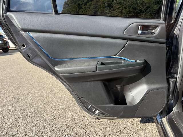 インプレッサスポーツ 2.0i-S 4WD 4WD!クルーズコントロール!メモリーナビ!フルセグTV!CD!パワーシート!ETC!キーレスエントリー!アイドリングストップ!パドルシフト!横滑り防止装置!HIDヘッドライト!ハーフレザーシート!(43枚目)