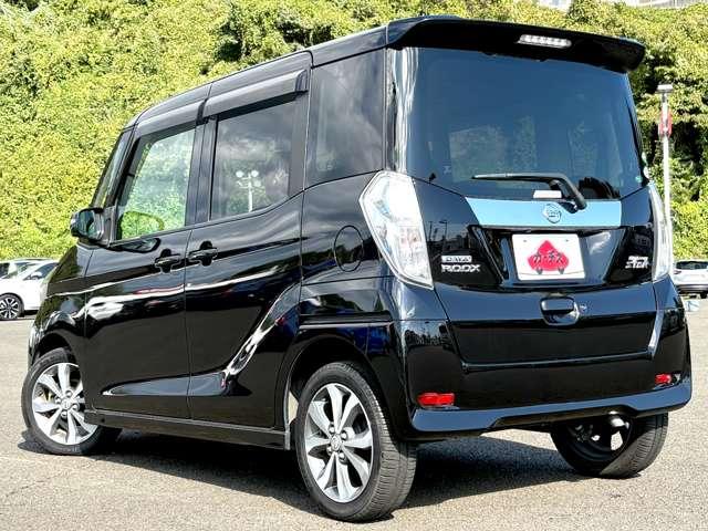 デイズルークス ハイウェイスター ターボ 禁煙車/エマージェンシーブレーキ/アイドリングストップ/純正ナビ/フルセグTV/DVD/Bluetooth/両側パワースライドドア/HIDヘッドライト/オートライト/純正アルミ&エアロ/純正ETC/(5枚目)