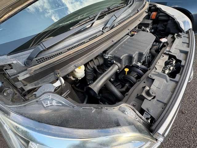 デイズルークス ハイウェイスター ターボ 禁煙車/エマージェンシーブレーキ/アイドリングストップ/純正ナビ/フルセグTV/DVD/Bluetooth/両側パワースライドドア/HIDヘッドライト/オートライト/純正アルミ&エアロ/純正ETC/(28枚目)