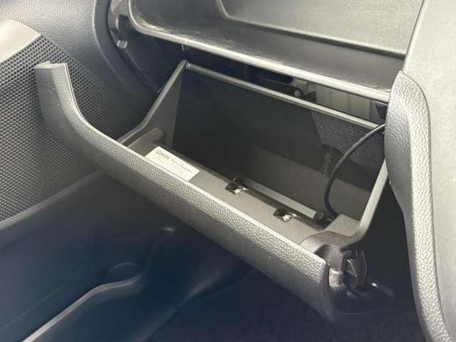 デイズルークス ハイウェイスター ターボ 禁煙車/エマージェンシーブレーキ/アイドリングストップ/純正ナビ/フルセグTV/DVD/Bluetooth/両側パワースライドドア/HIDヘッドライト/オートライト/純正アルミ&エアロ/純正ETC/(51枚目)